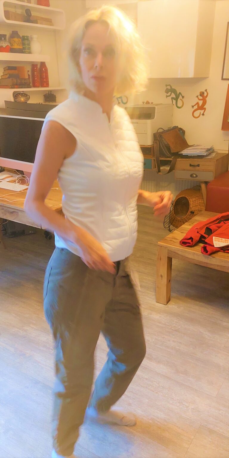 20230517 191529 768x1533