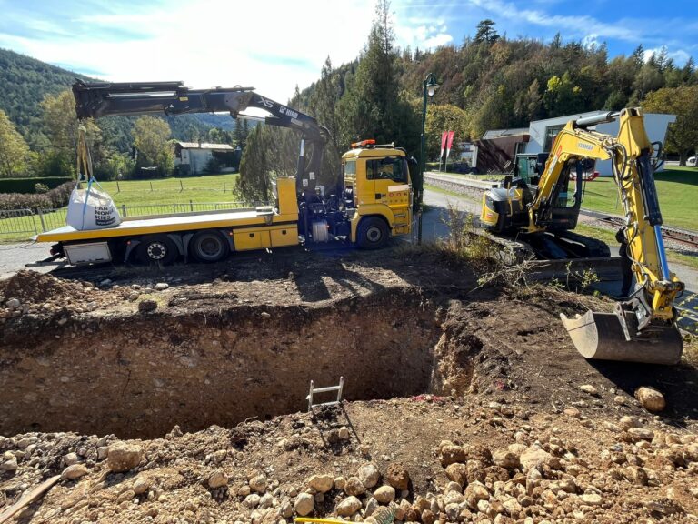 WhatsApp Image 2023 10 16 at 21.09.14 768x576