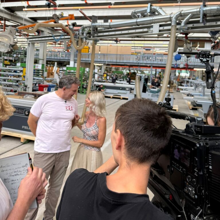 536269897 1387020316759154 4036490576246745937 n 768x768