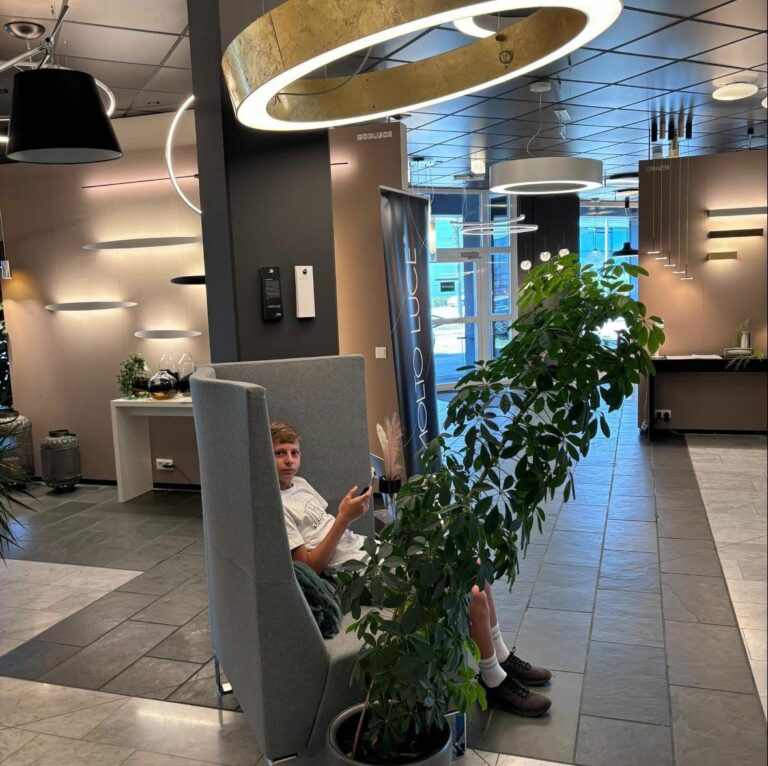 WhatsApp Image 2025 08 12 at 19.45.32 3 768x766