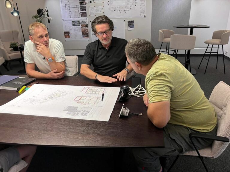 WhatsApp Image 2025 08 12 at 19.45.32 6 768x576