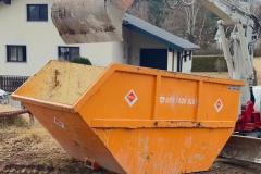 f8181014-7f20-44bd-814d-25b59b3ead14